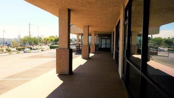 Valley View Plaza: 900 South Valley View Boulevard, Las Vegas, NV, 89107
